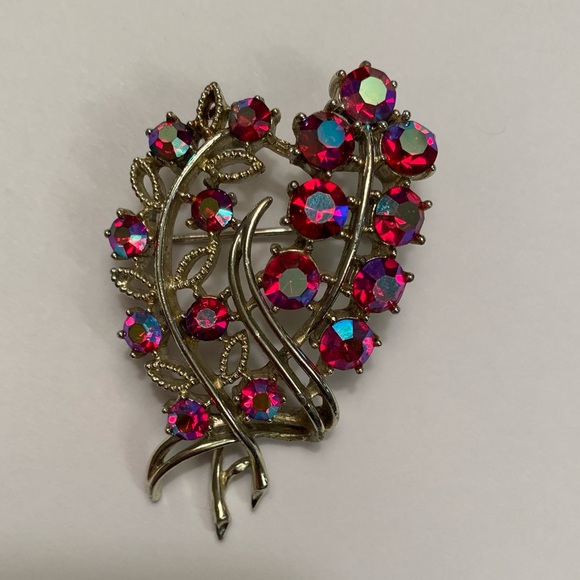 CORO FLORAL RED AURORA BOREALIS AB FLOWERS LEAVES Goldtone Vintage SIGNED 2-1/4" - Picture 4 of 14